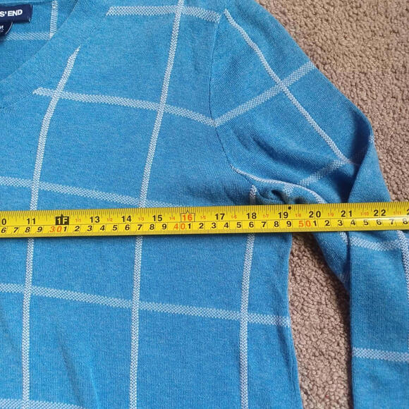 Lands End Plaid Split Hem Sweater Womens M 10-12 V-Neck Blue Nautical Check - Picture 7 of 8